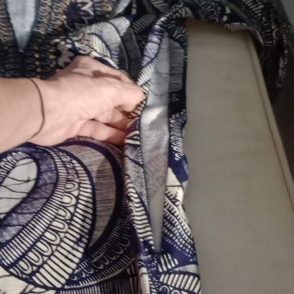 Like new Tory Burch blue and white abstract print tunic dress size 8 - Picture 9 of 11